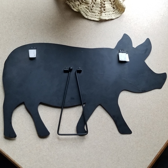 Tin pig with cute quote - Picture 3 of 4